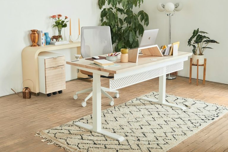 Elevatesgear.com: Your Source for Premium Laptop Stands